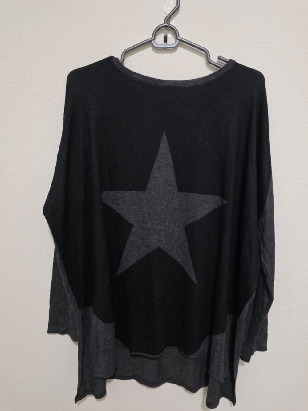 Go Couture Star Sweater NWOT
